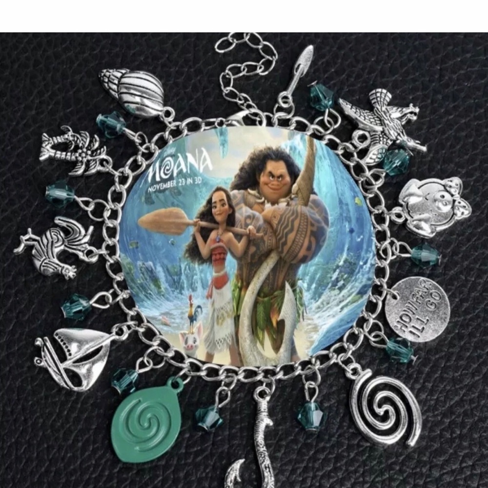 Disneys Moana charm bracelet